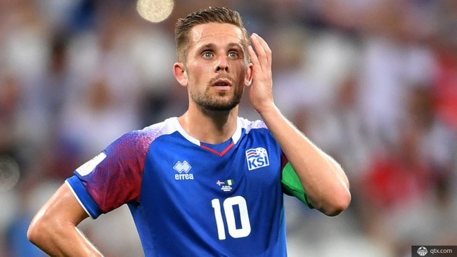 冰岛队以稳定表现，击败摩尔多瓦队，掌声雷动