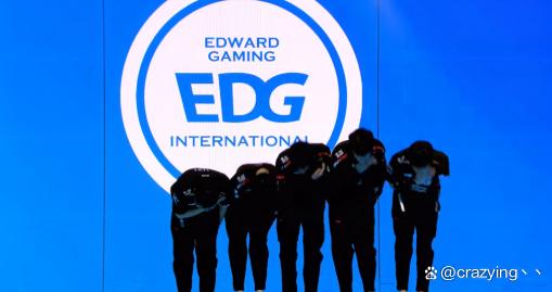 开云体育下载-IG横扫DRX，Uzi开启传奇时刻焦点之战全球总决赛，成为赛场最大亮点的简单介绍