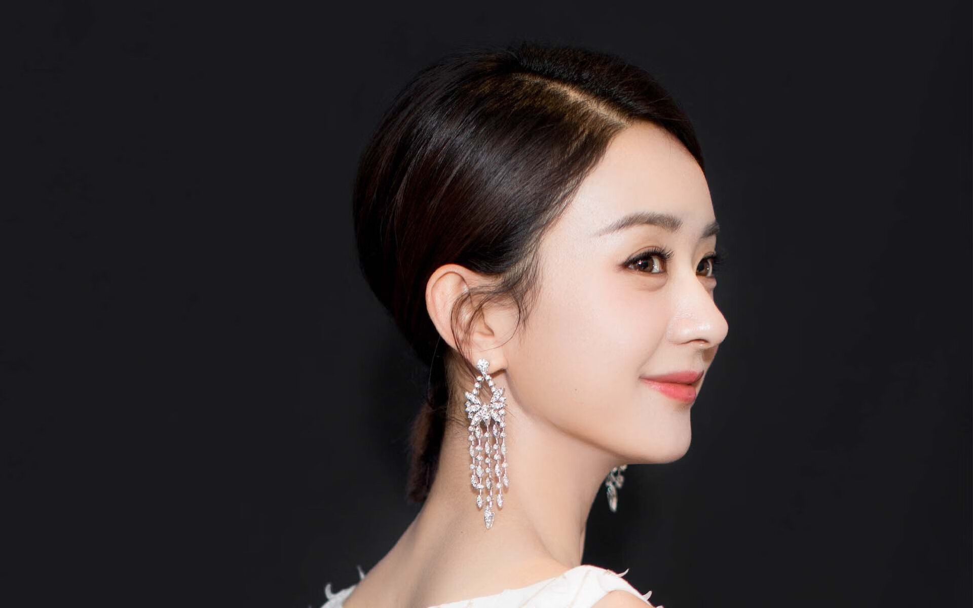 开云体育中国-绿茵节拍器，当门将交响乐指挥攻防，阿尔及利亚如何用节奏钳制葡萄牙狂想？