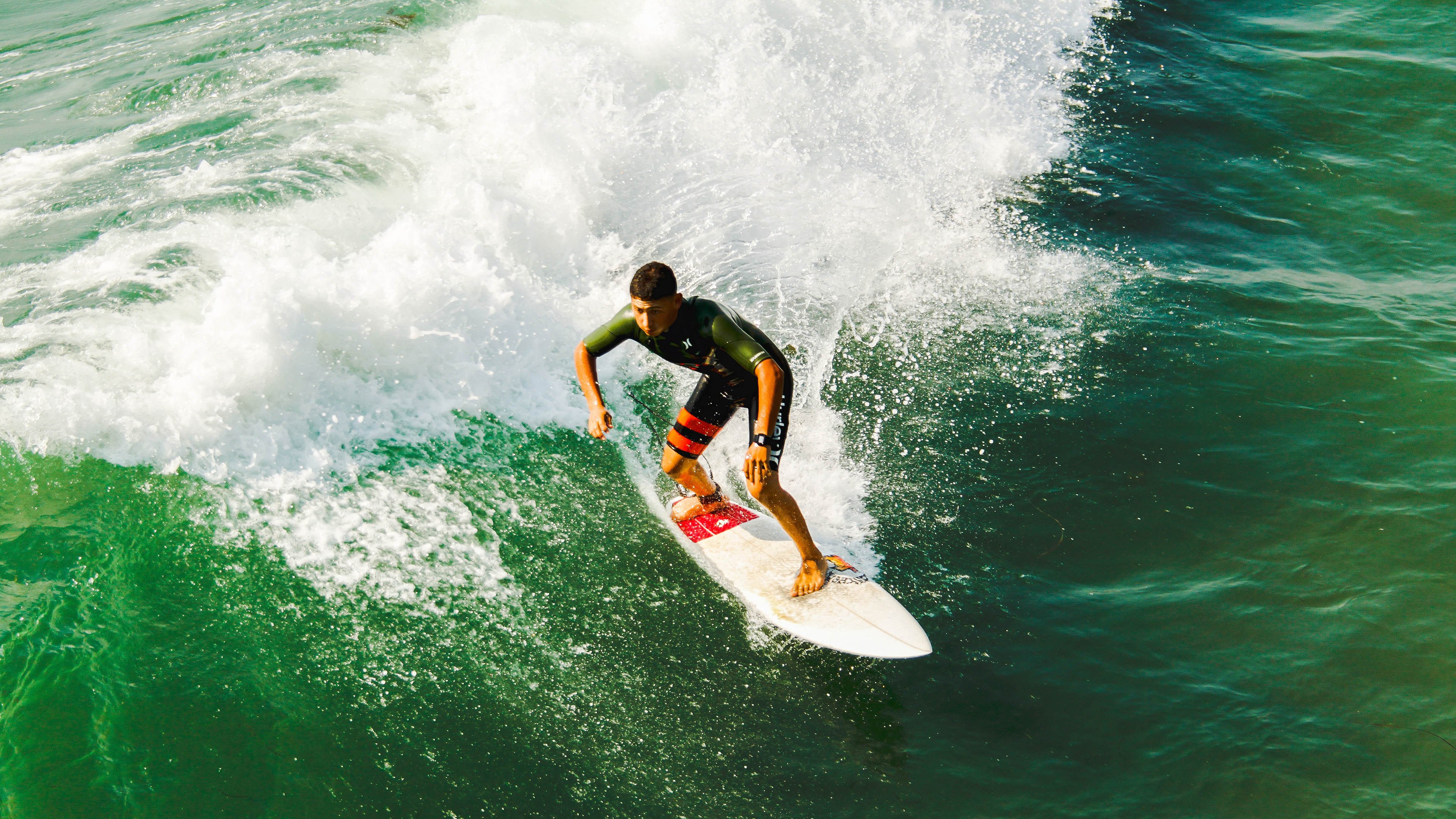 开云下载-马刺踏平山西队，小贾伦用一场暴力美学重新定义内线统治力